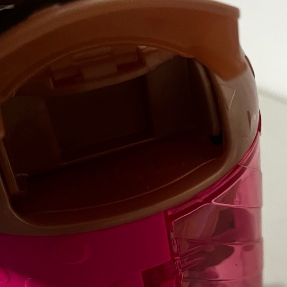 LOL Surprise Under Wraps Eye Spy Series 4 L.O.L. Big Sister Doll - Picture 6 of 8